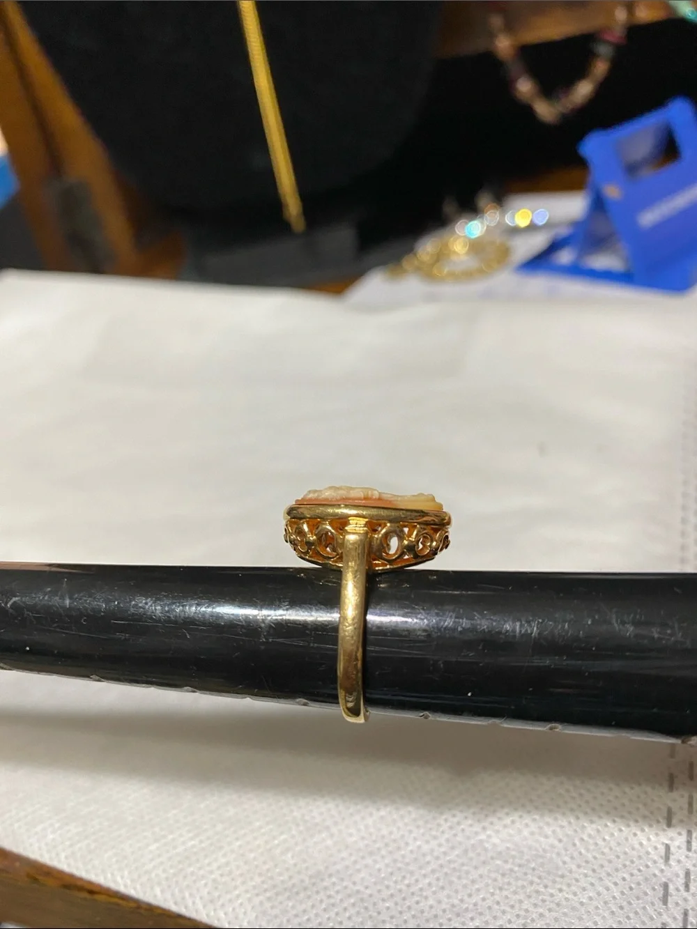 Gold tone & Cameo ring 18K HGE  7 1/2